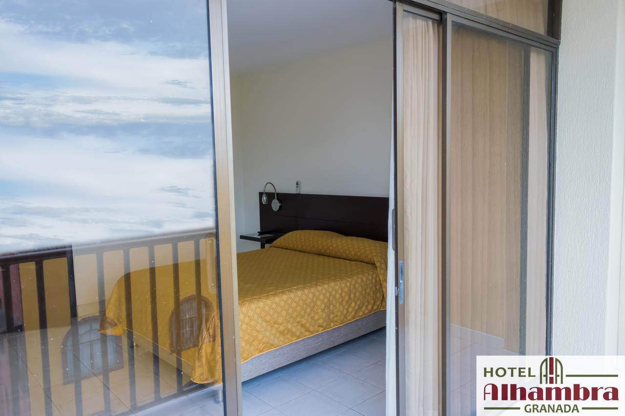 Hotel Alhambra Torre B Granada  Kültér fotó